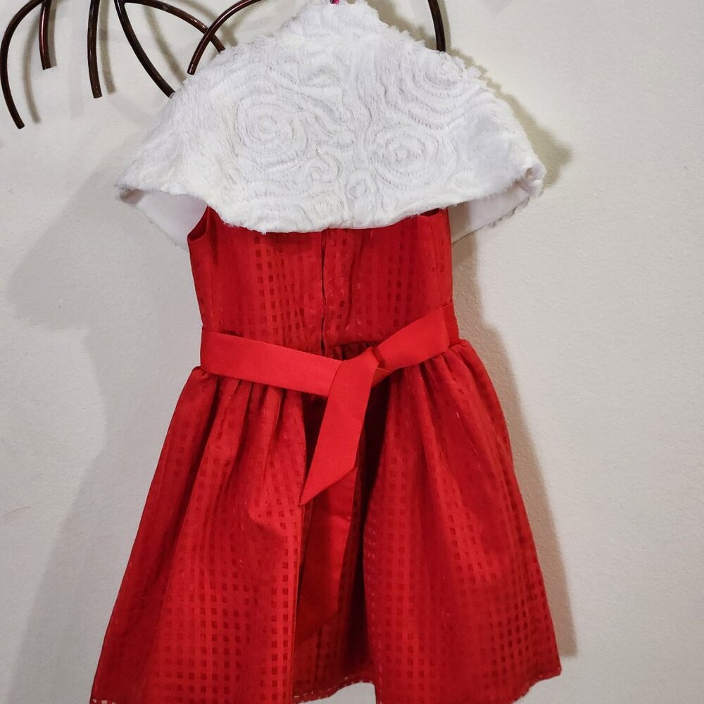 Young girl dress